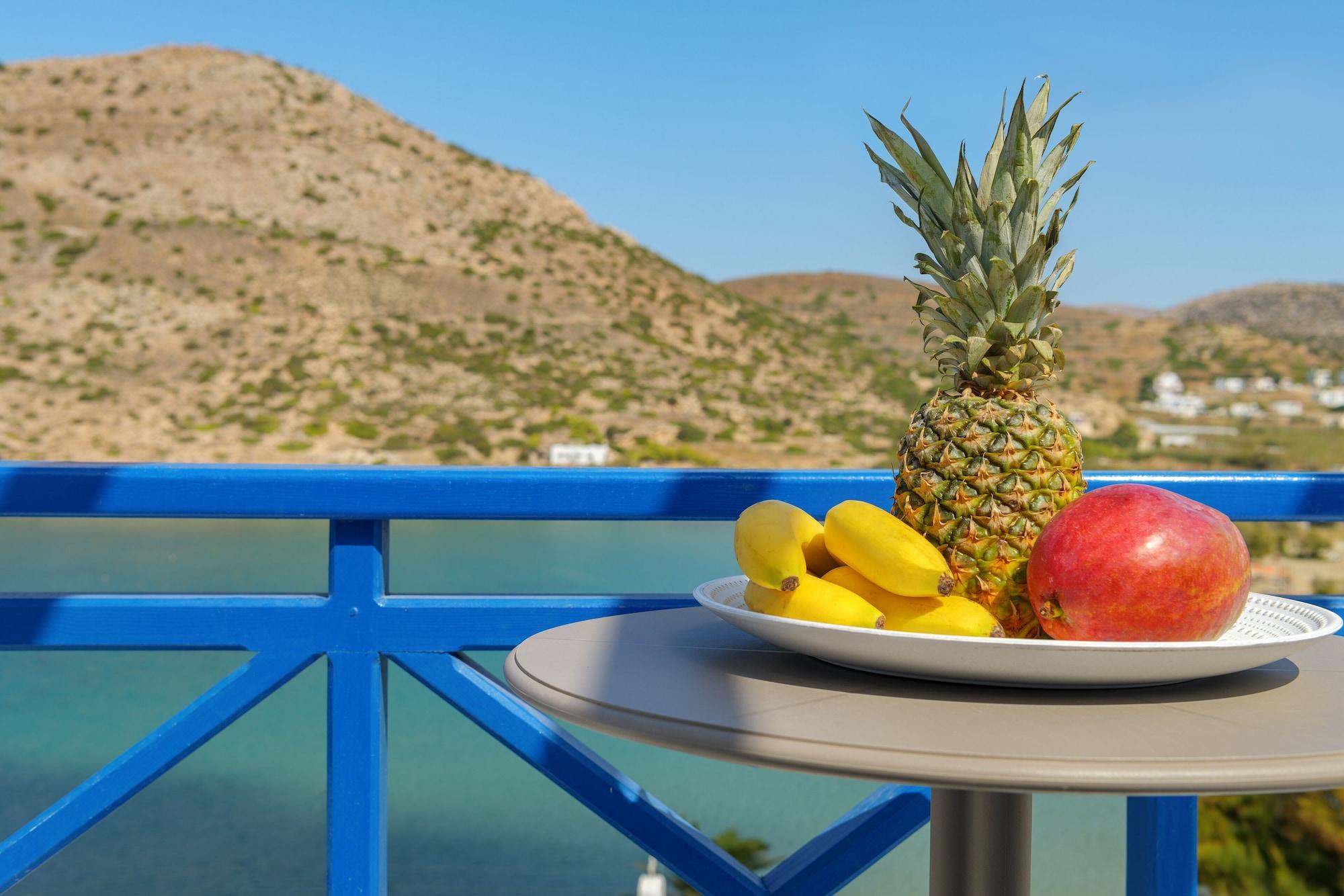 Dolphin Bay Seaside Resort & Suites Galissas Eksteriør bilde