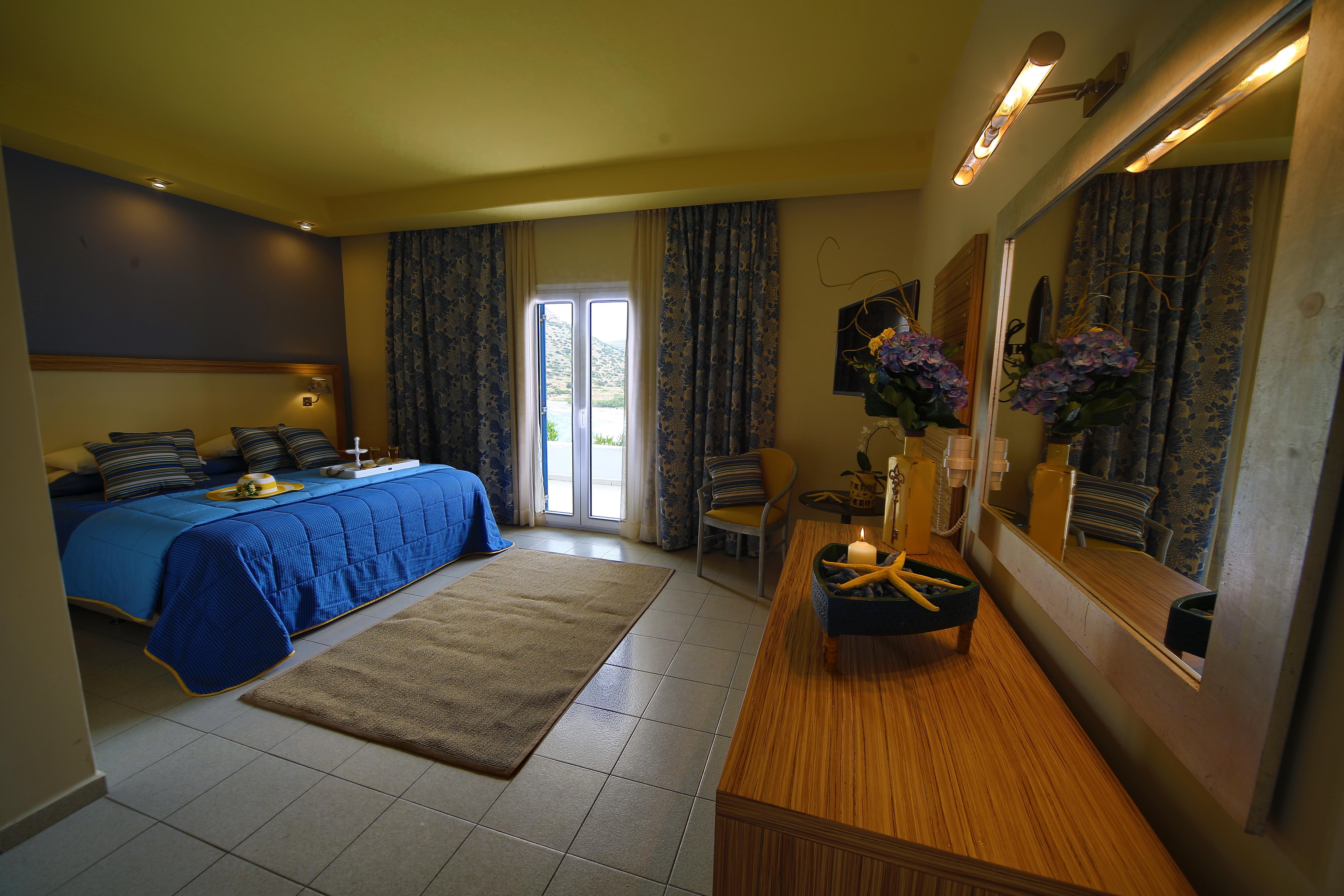 Dolphin Bay Seaside Resort & Suites Galissas Eksteriør bilde