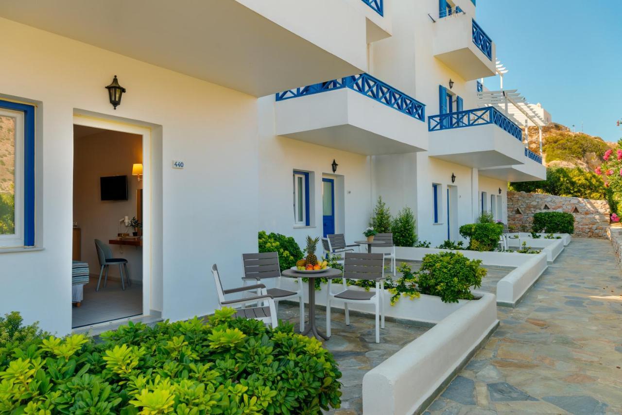 Dolphin Bay Seaside Resort & Suites Galissas Eksteriør bilde